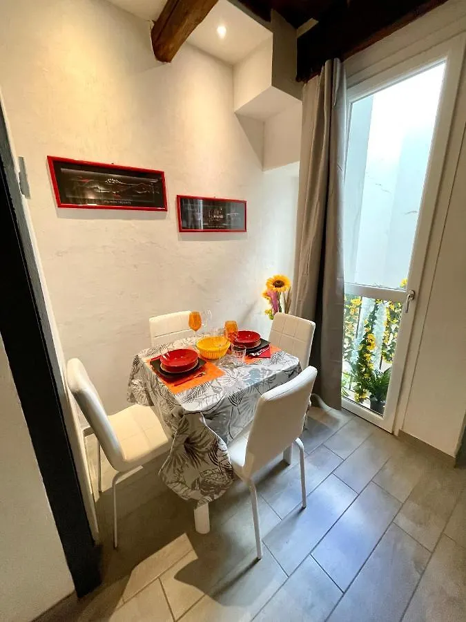 Roberto'S Apartment. Firenze Piazza Santa Croce. Апартаменты