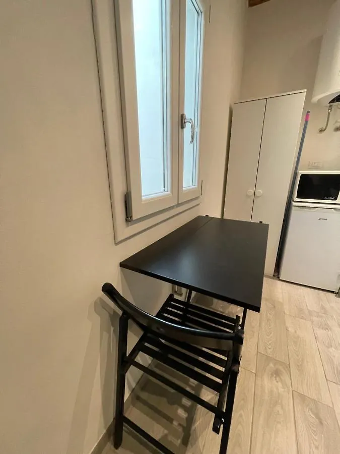 Roberto'S Apartment. Firenze Piazza Santa Croce. 0*, Флоренция Италия